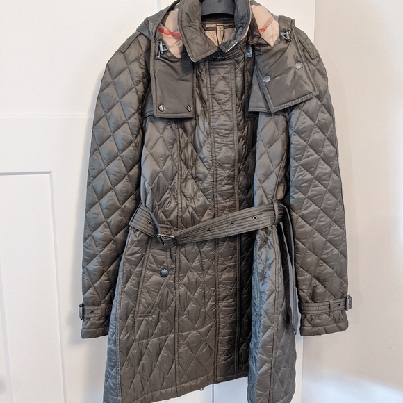 Burberry Finsbridge Long Quilted Jacket Mink Grey - Picture 2 of 12